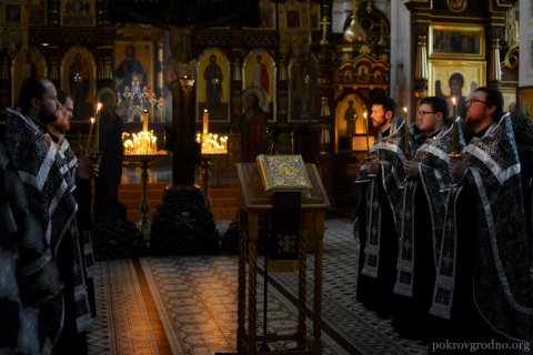 Свято-Покровский кафедральный собор, Пассия